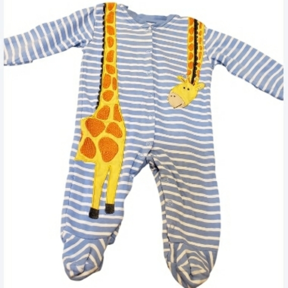 JoJo Maman Bebe Other - JoJo Maman Bebe Sleeper Size 3-6months 🦒